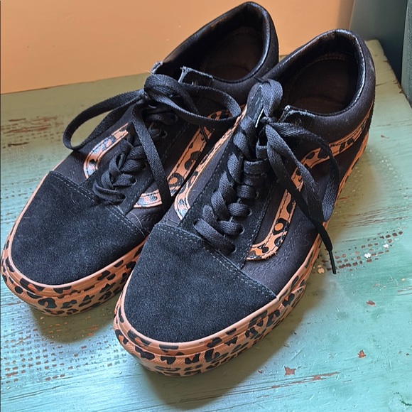 Vans Black and Brown Platform Sneakers with Leopard Print - Picture 3 of 5